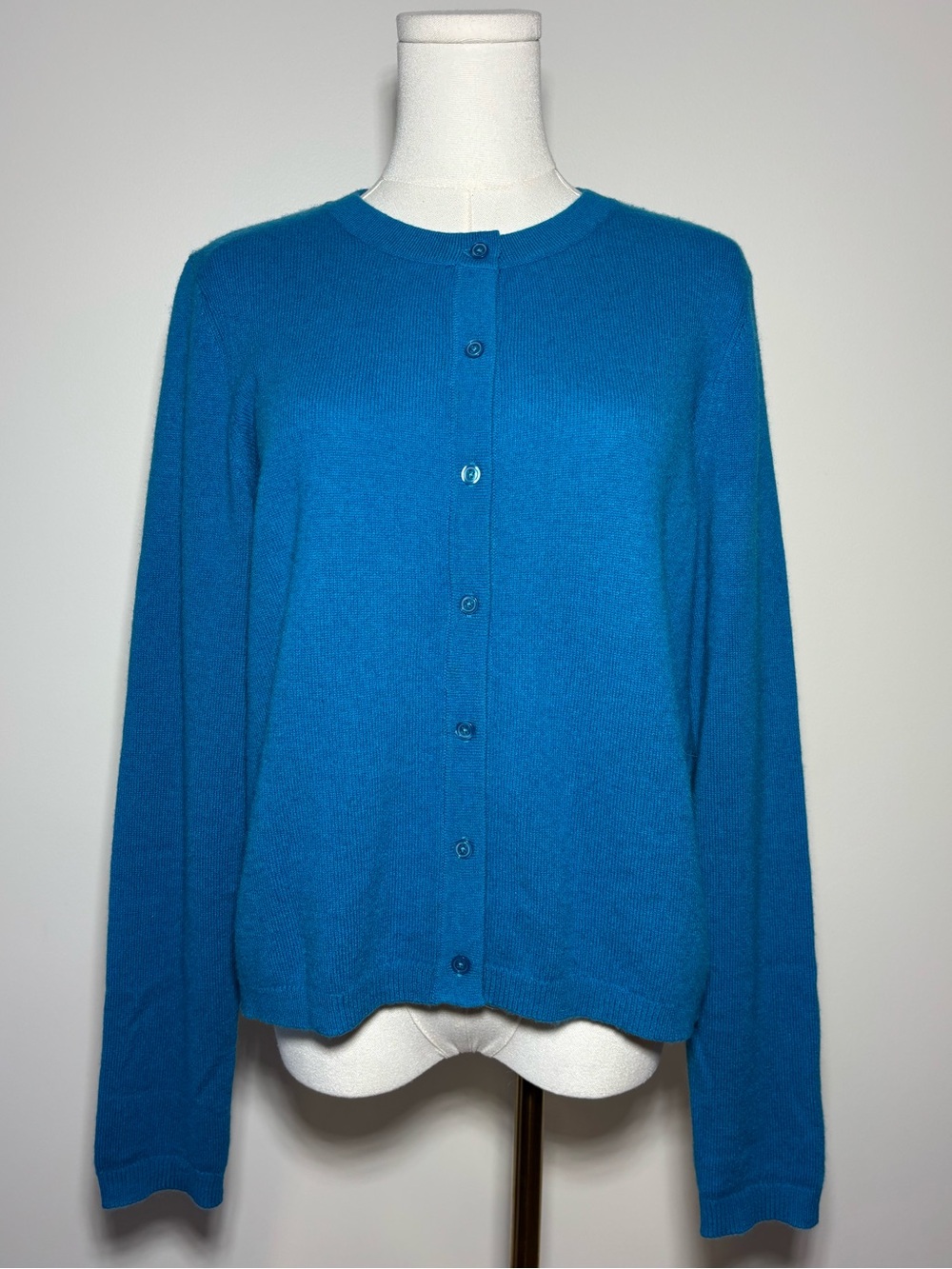 C by Bloomingdale's 100% Cashmere Crewneck Button Front Cardigan